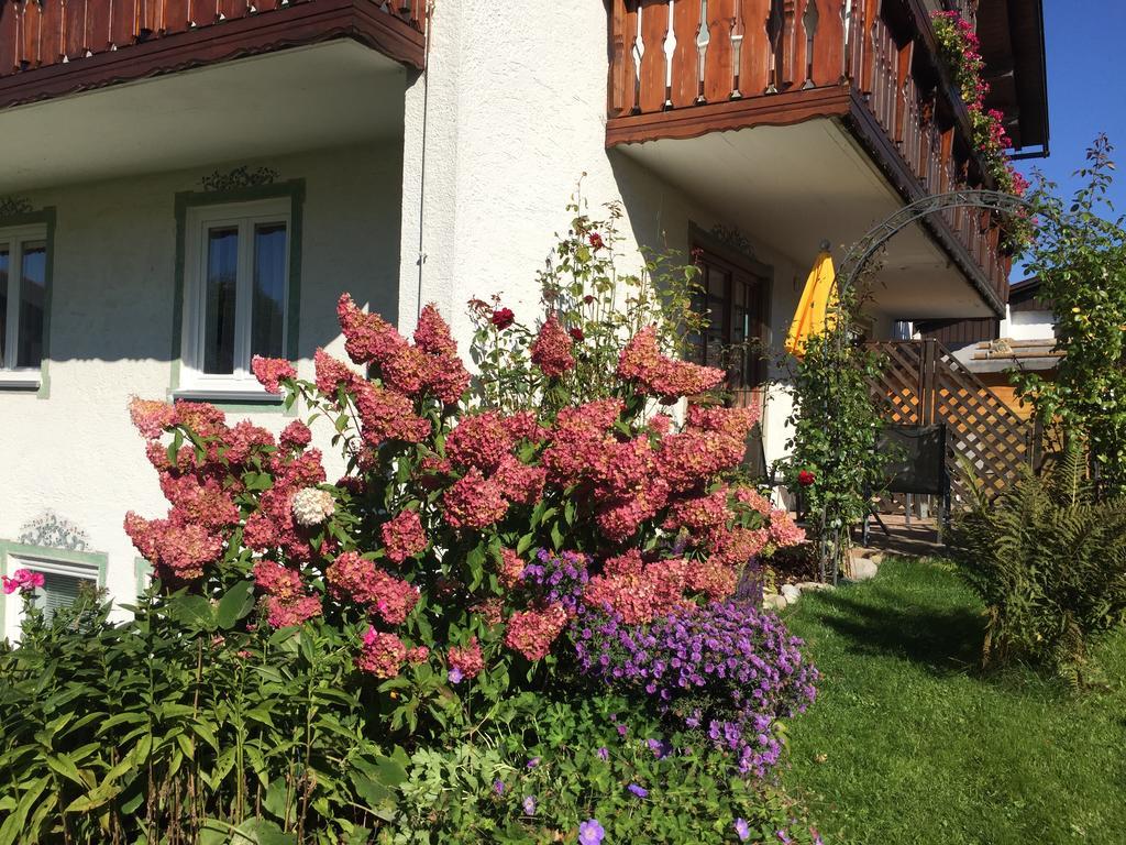 Hotel Landhaus Staufenblick Oberstaufen Exterior foto